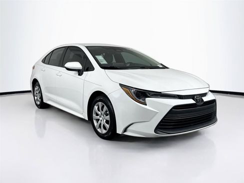 Certified 2024 Toyota Corolla LE FWD image 9