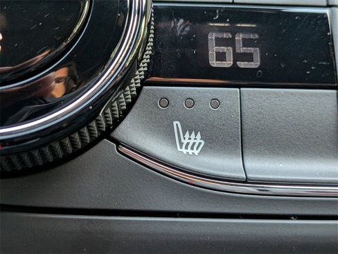 Used 2025 Buick Envista Preferred w/ Convenience I Package image 24