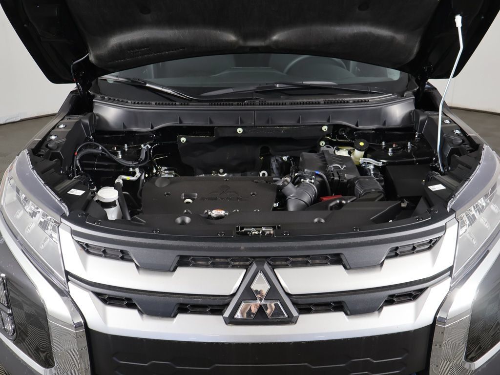 New 2027 Mitsubishi Outlander Sport ES AWD/4WD image 16