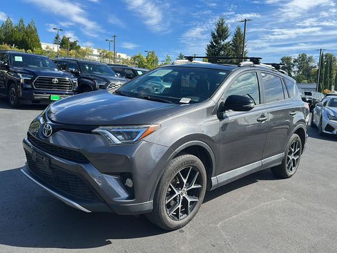 Used 2016 Toyota RAV4 SE AWD/4WD image 1