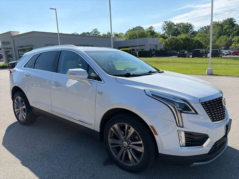 Used 2024 Cadillac XT5 Premium Luxury AWD/4WD image 5