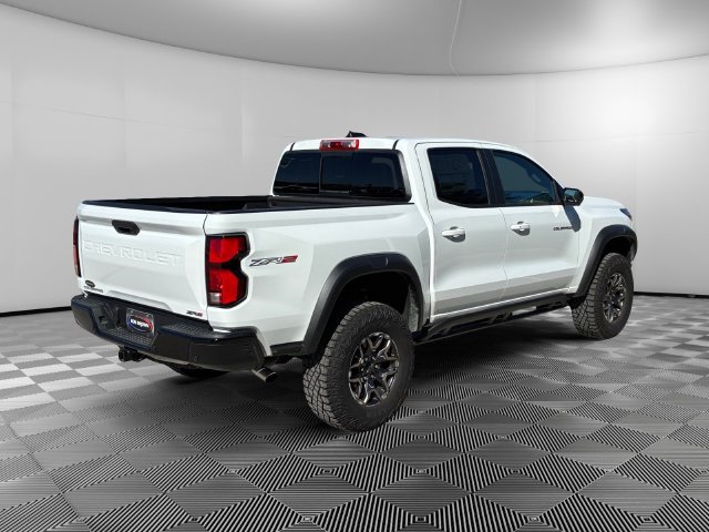 New 2026 Chevrolet Colorado ZR2 w/ Technology Package AWD/4WD image 5
