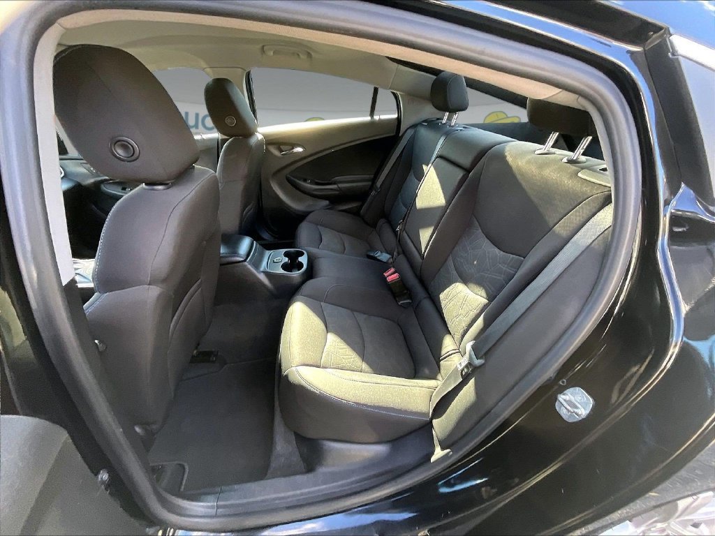 Used 2018 Chevrolet Volt LT FWD image 15