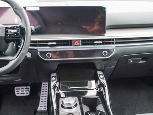 New 2026 Kia Sorento SX Prestige image 10