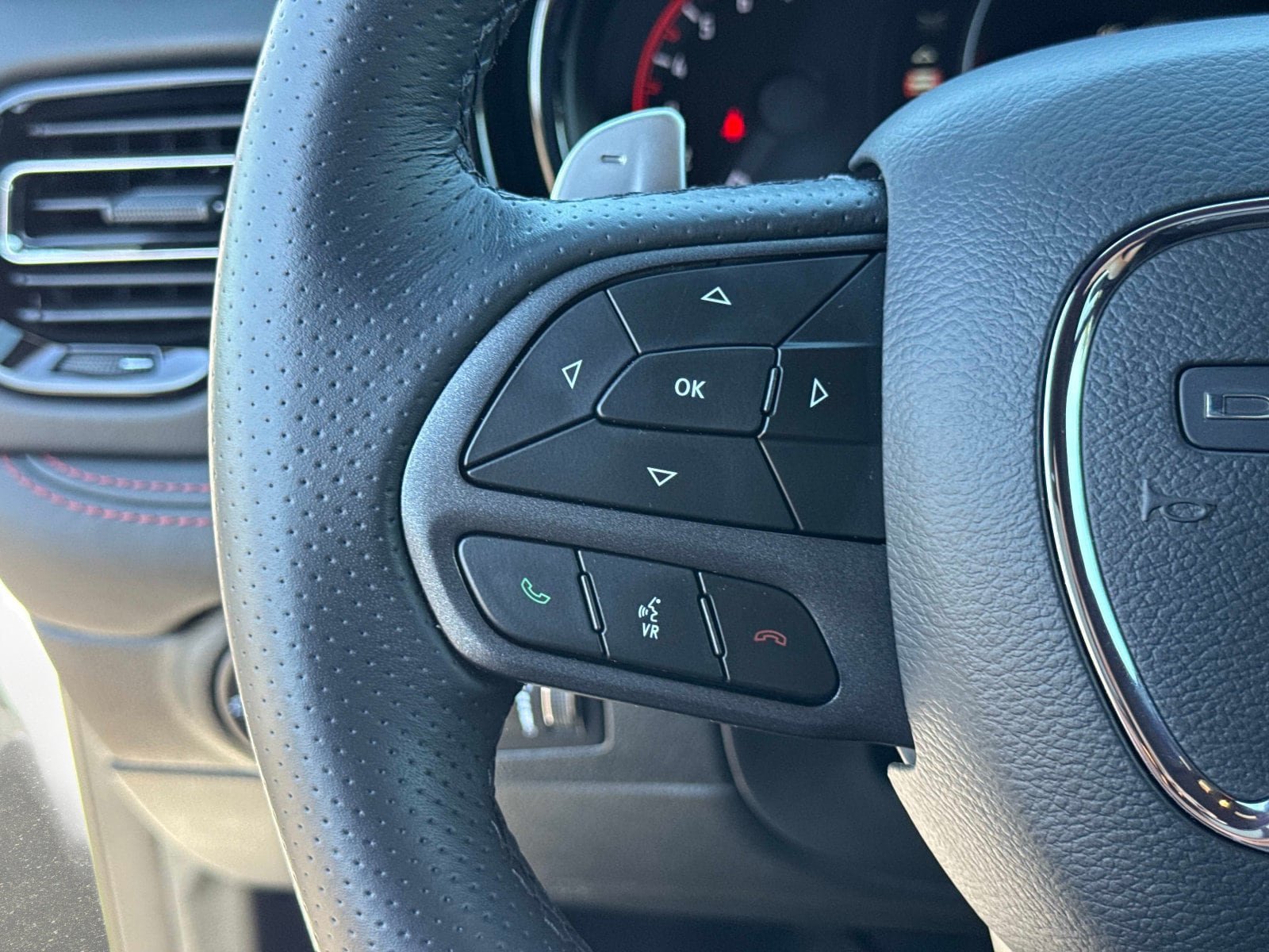 Certified 2025 Dodge Durango GT AWD/4WD image 31