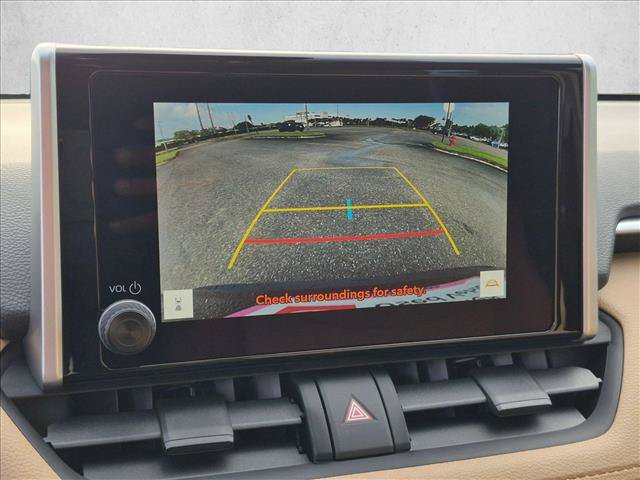 Certified 2025 Toyota RAV4 XLE AWD/4WD image 13