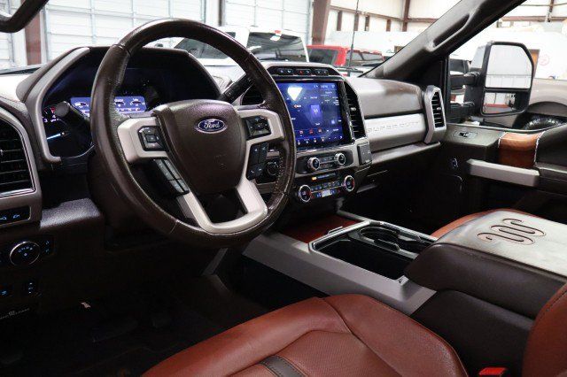 Used 2022 Ford F350 King Ranch w/ King Ranch Ultimate Package AWD/4WD image 38