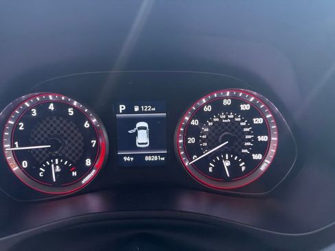 Used 2019 Hyundai Veloster 2.0 FWD image 3