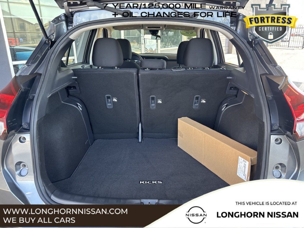 Used 2025 Nissan Kicks Play S FWD image 25