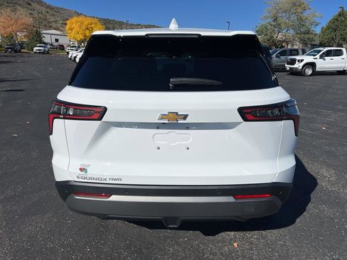 New 2026 Chevrolet Equinox LT image 6