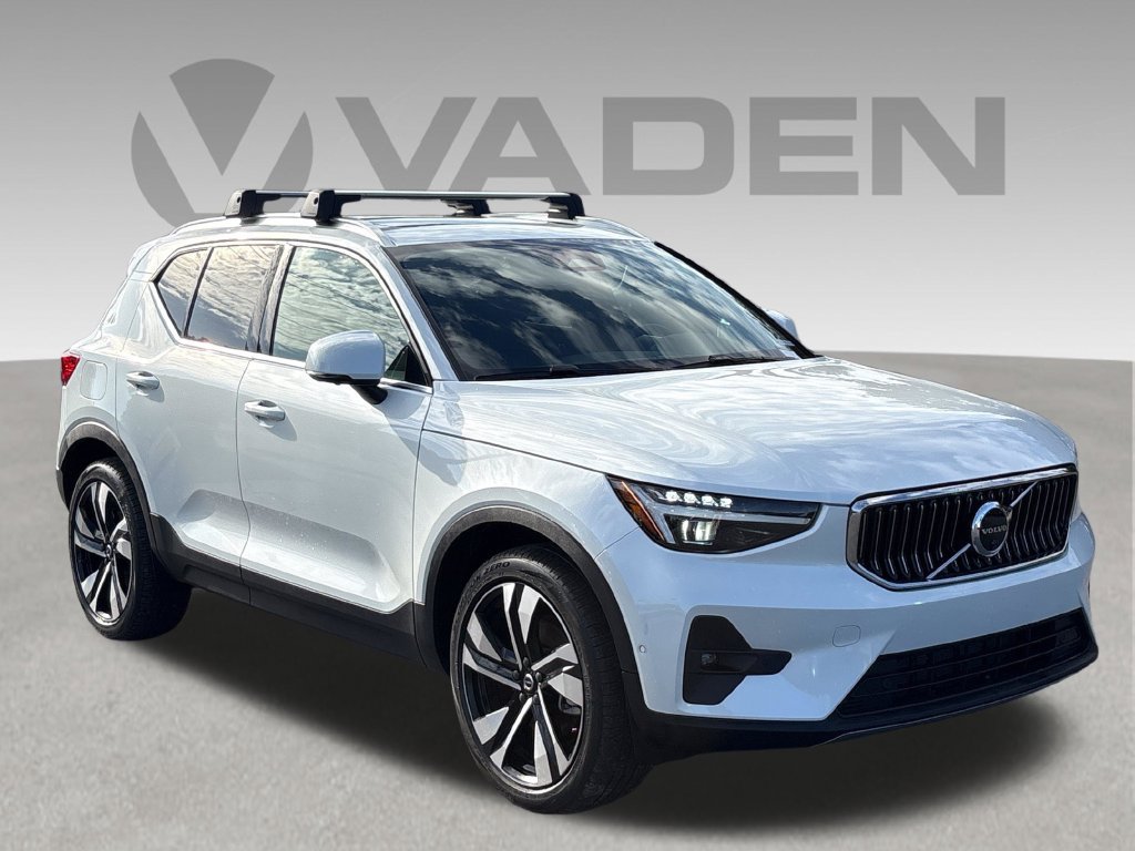 Used 2023 Volvo XC40 B5 Ultimate w/ Protection Package Premier AWD/4WD image 22