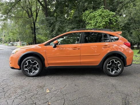 Used 2015 Subaru Crosstrek 2.0i Premium AWD/4WD image 5
