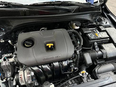 Used 2022 Kia Forte LXS image 34