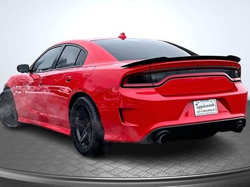 Used 2018 Dodge Charger R/T Scat Pack image 4