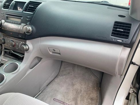 Used 2008 Toyota Highlander 2WD image 8