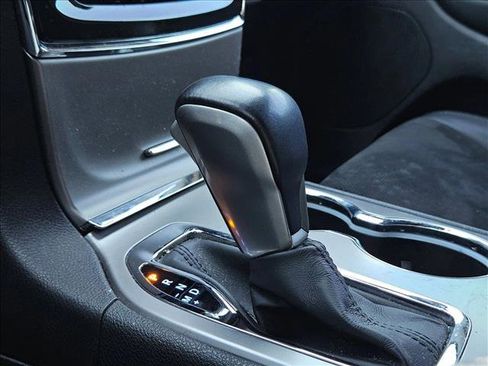 Used 2022 Jeep Grand Cherokee Laredo X RWD image 13