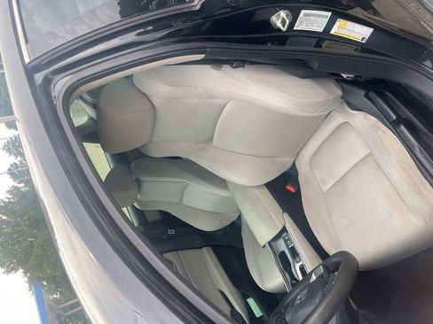 Used 2018 Honda Accord LX image 14