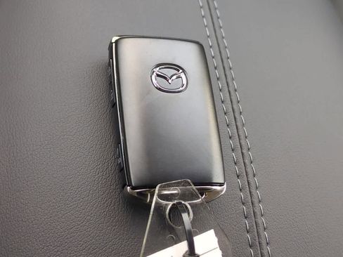 Used 2025 MAZDA CX-30 AWD 2.5 S w/ Select Sport Pkg image 32