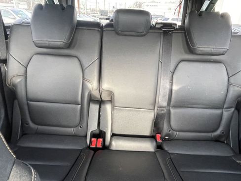 Used 2023 Ford Bronco Badlands image 20