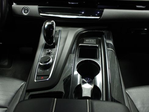 Used 2021 Cadillac Escalade Sport w/ Driver Assist Tech Package image 27