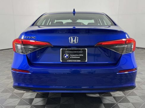 Used 2023 Honda Civic EX image 9