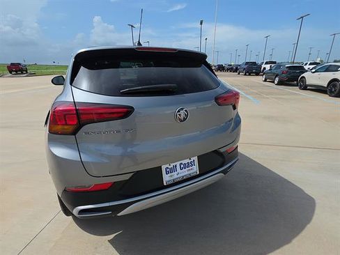 Used 2023 Buick Encore GX Preferred w/ Cold Weather Comfort Package FWD image 9