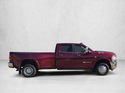 Used 2022 RAM 3500 Limited image 4