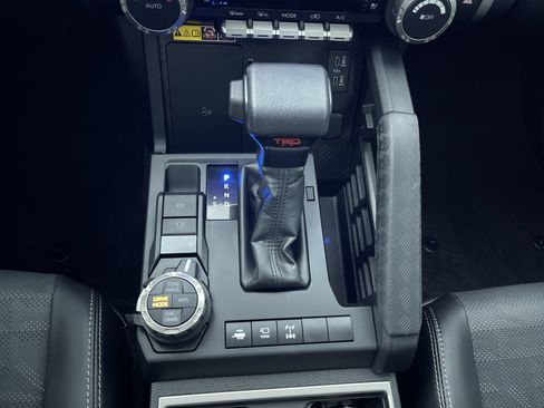 Used 2025 Toyota 4Runner TRD Off-Road Premium w/ Tow Technology Package AWD/4WD image 21