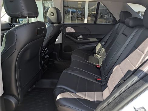 Used 2020 Mercedes-Benz GLE 350 4MATIC image 28