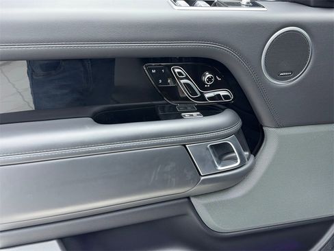 Used 2021 Land Rover Range Rover P525 Westminster Edition LWB image 39