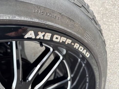 Used 2006 HUMMER H2 SUT w/ Limited Edition H2 image 3