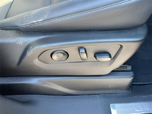 Certified 2023 Chevrolet Tahoe Z71 w/ Z71 Off-Road Package image 32