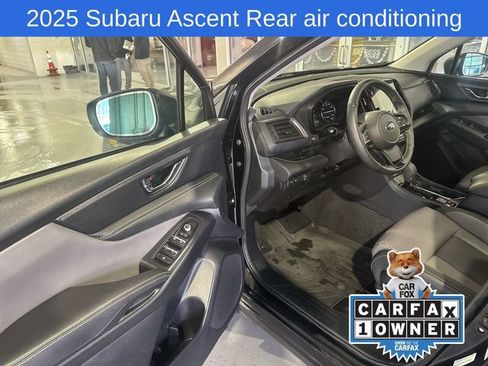 Used 2025 Subaru Ascent Onyx Edition image 12
