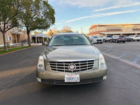 Used 2010 Cadillac DTS Premium w/ Driver Awareness Package image 2