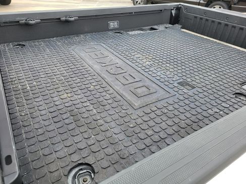 Used 2025 Toyota Tacoma SR RWD image 11