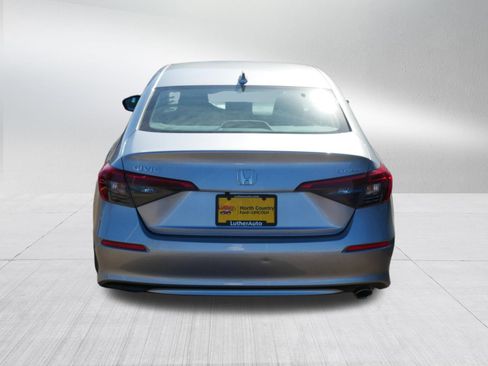 Used 2023 Honda Civic Sport image 6