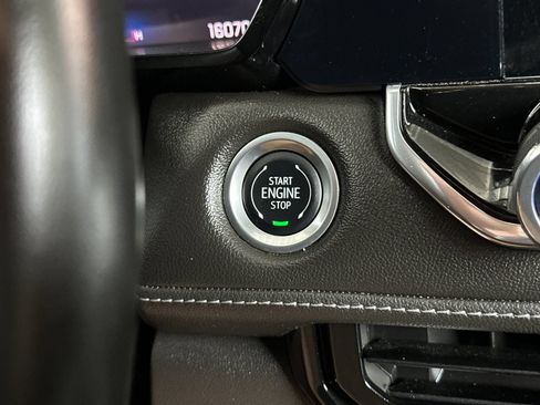 Used 2024 Chevrolet Colorado LT w/ LT Convenience Package RWD image 19