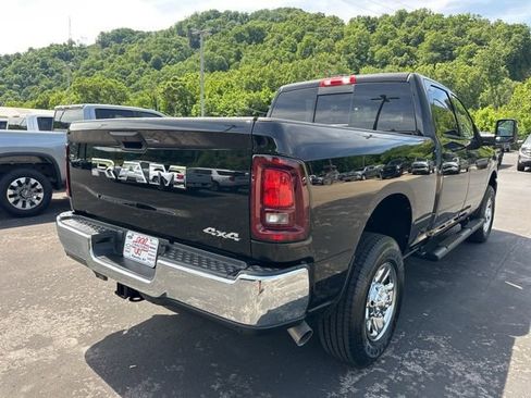 Used 2025 RAM 2500 Tradesman AWD/4WD image 2