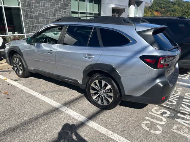 Used 2024 Subaru Outback Limited AWD/4WD image 12