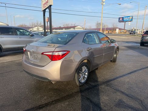 Used 2015 Toyota Corolla LE Premium image 6