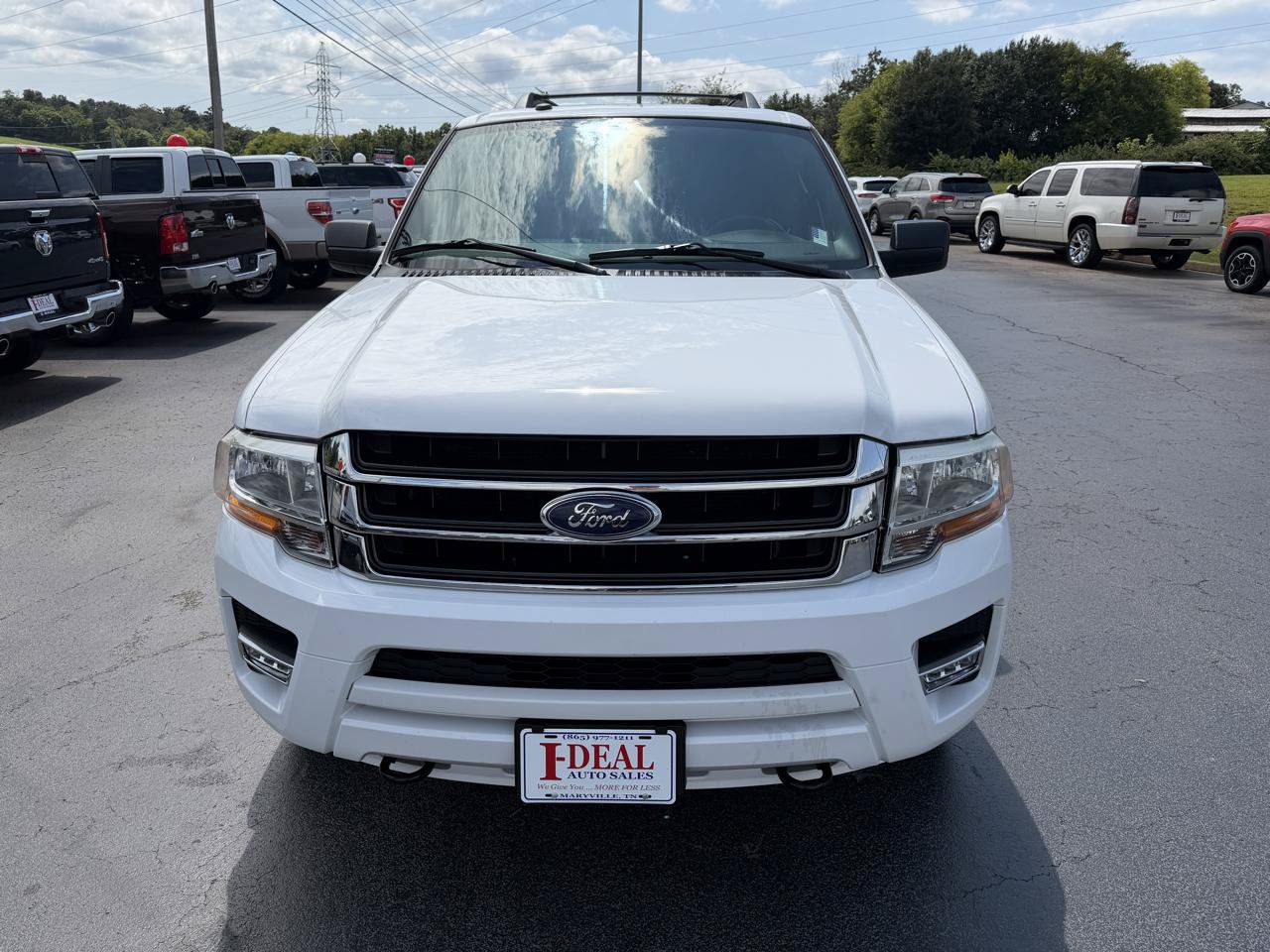 Used 2017 Ford Expedition XLT AWD/4WD image 7