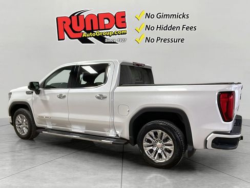 Used 2022 GMC Sierra 1500 Denali w/ Technology Package image 3