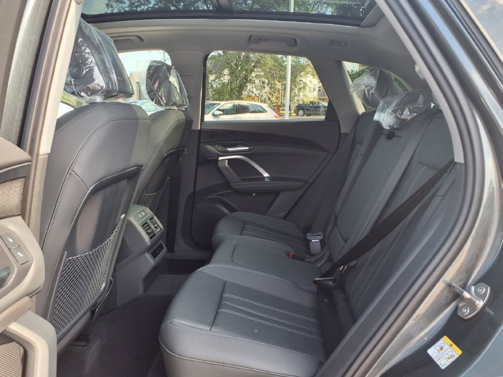 New 2026 Audi Q5 2.0T AWD/4WD image 22