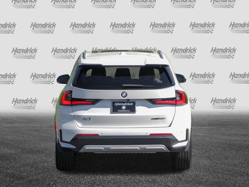 Used 2026 BMW X1 xDrive28i w/ Technology Package AWD/4WD image 8