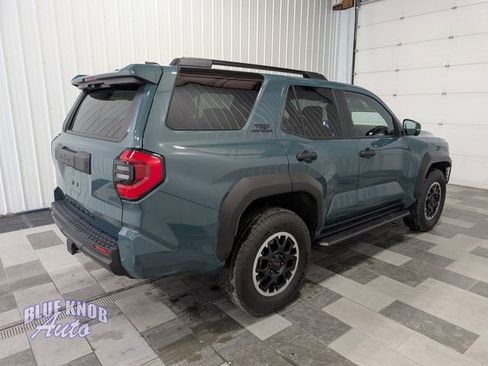 Used 2025 Toyota 4Runner TRD Off-Road Premium AWD/4WD image 4