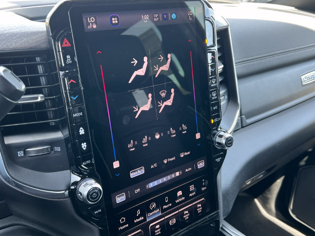 New 2026 RAM 2500 Laramie AWD/4WD image 30