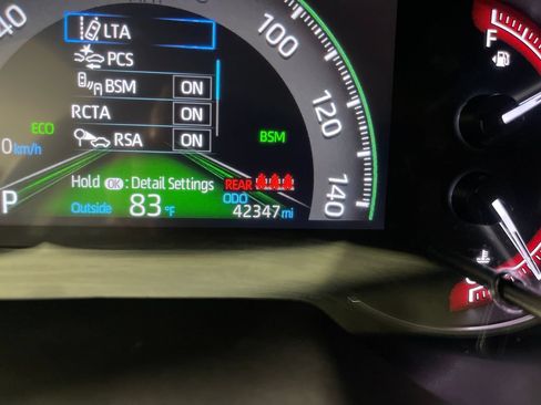 Certified 2025 Toyota RAV4 XLE FWD image 19