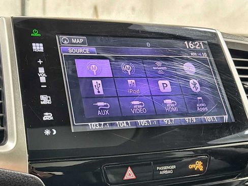 Used 2016 Honda Pilot Elite image 18
