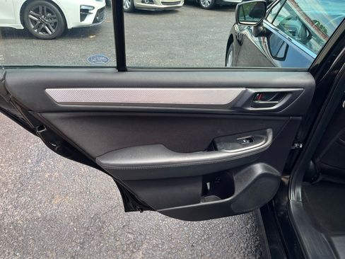 Used 2017 Subaru Legacy 2.5i w/ Alloy Wheel Package AWD/4WD image 27