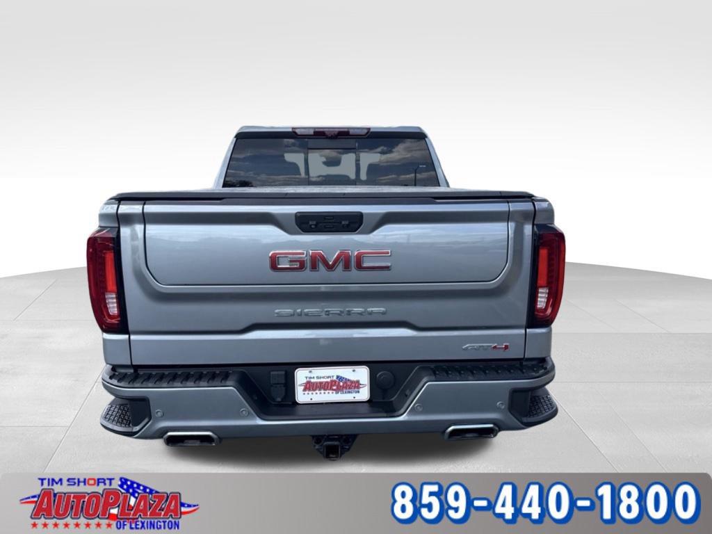 Used 2023 GMC Sierra 1500 AT4 w/ AT4 Premium Package AWD/4WD image 4